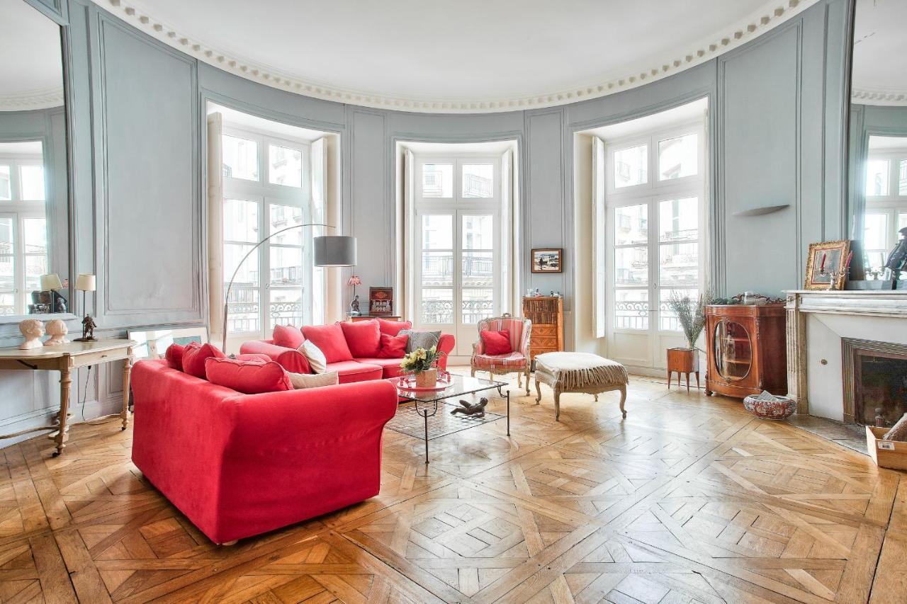 En Plein Centre Ville Appartement D'Exception Nantes Bagian luar foto