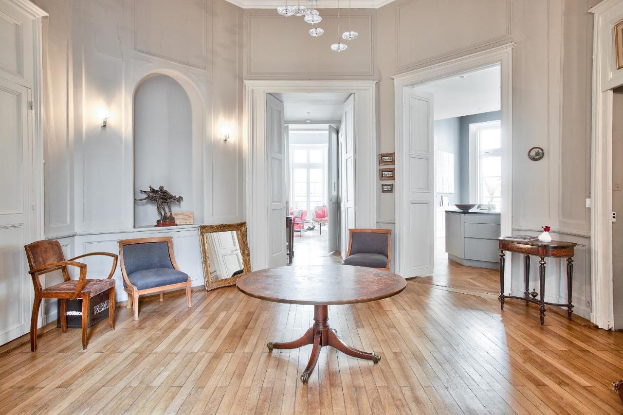 En Plein Centre Ville Appartement D'Exception Nantes Bagian luar foto