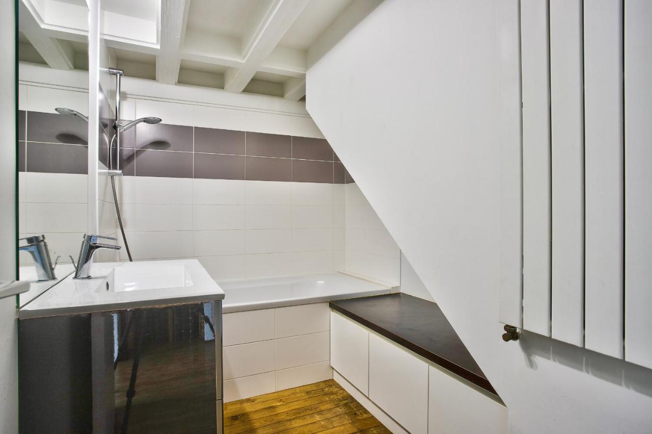 En Plein Centre Ville Appartement D'Exception Nantes Bagian luar foto